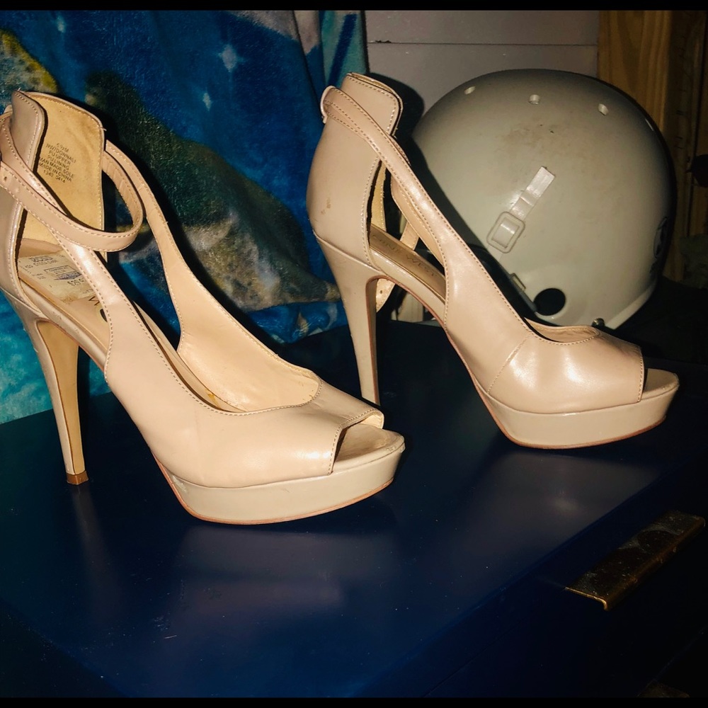 Women’s cream ankle strapped open toed heels